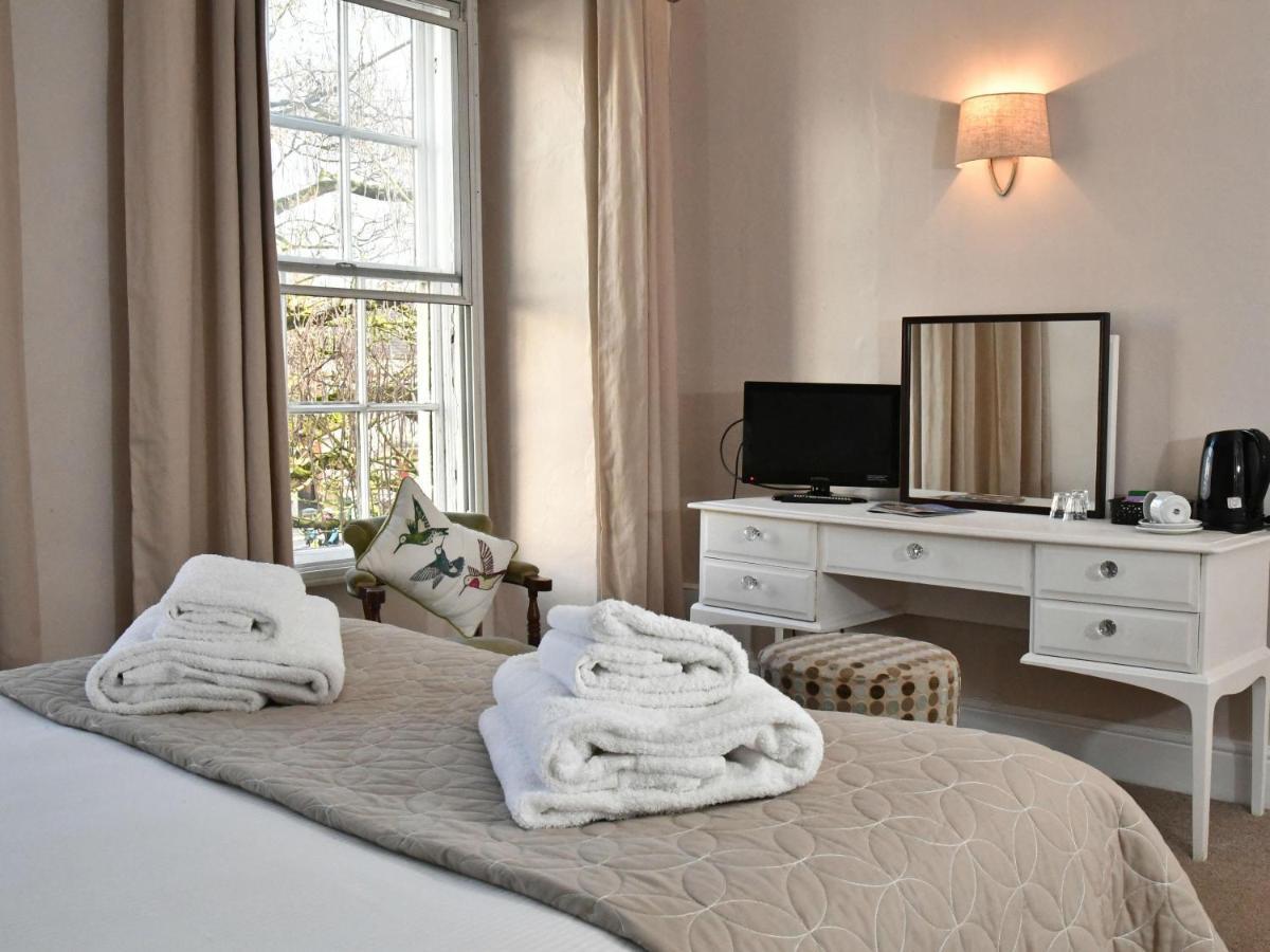 Lansdowne 3* Calne